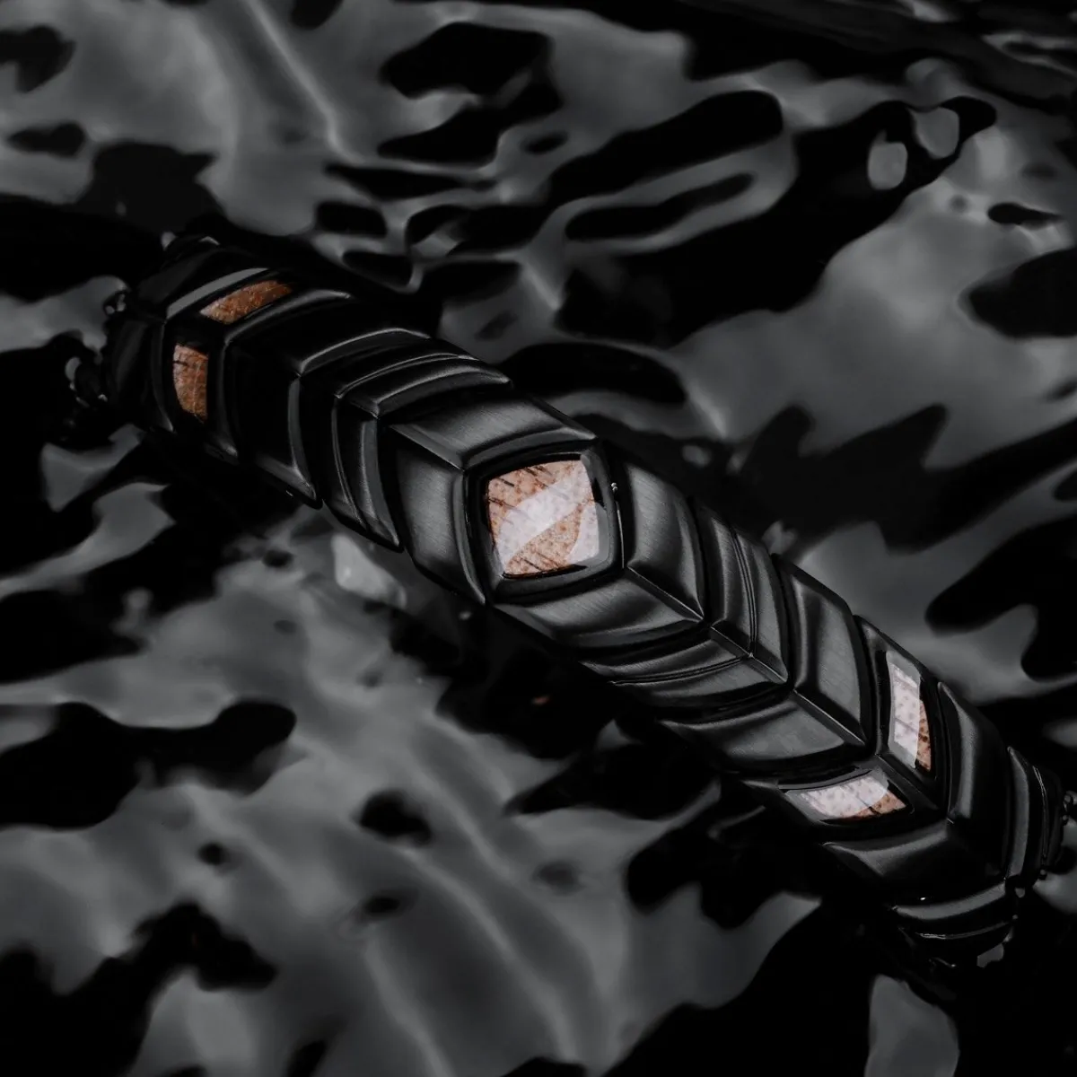 Holzkern Bandlets^Prelude