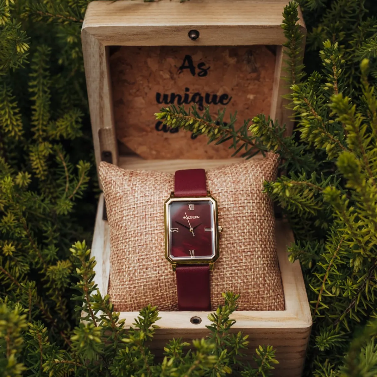 Holzkern Uhren^Prestigia