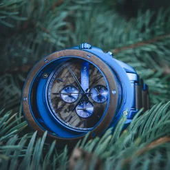 Holzkern Uhren^Priamus