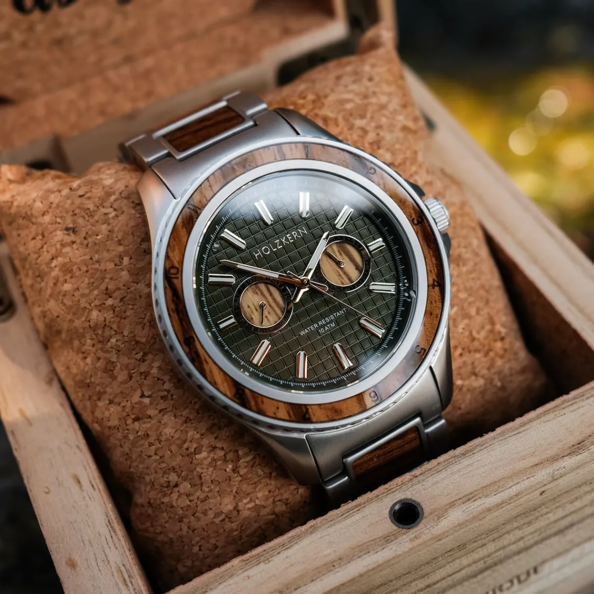 Holzkern Uhren^Rawaki