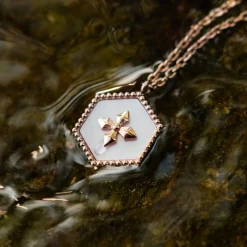Holzkern Halsketten|Schmuck^Spectral Halskette