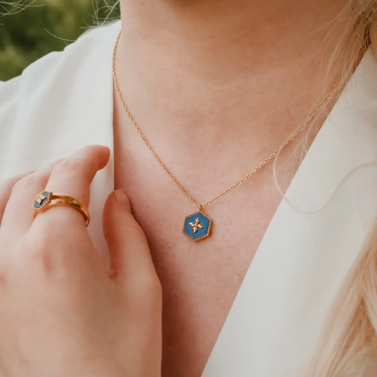 Holzkern Halsketten|Schmuck^Spectral Halskette