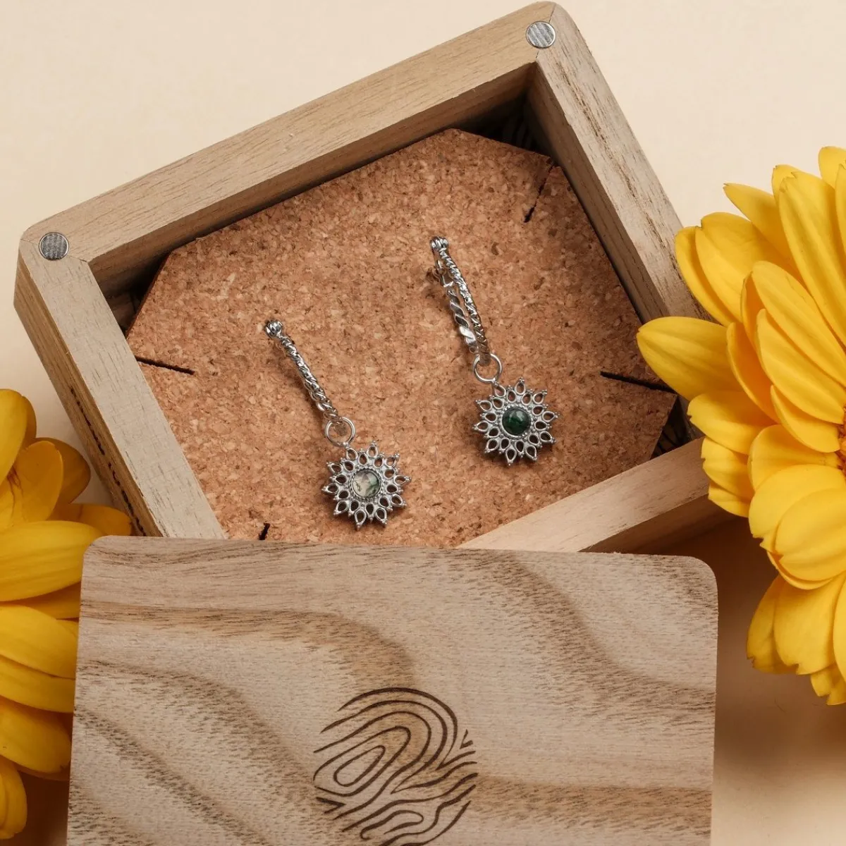 Holzkern Ohrringe|Schmuck^Suncatcher Ohrringe