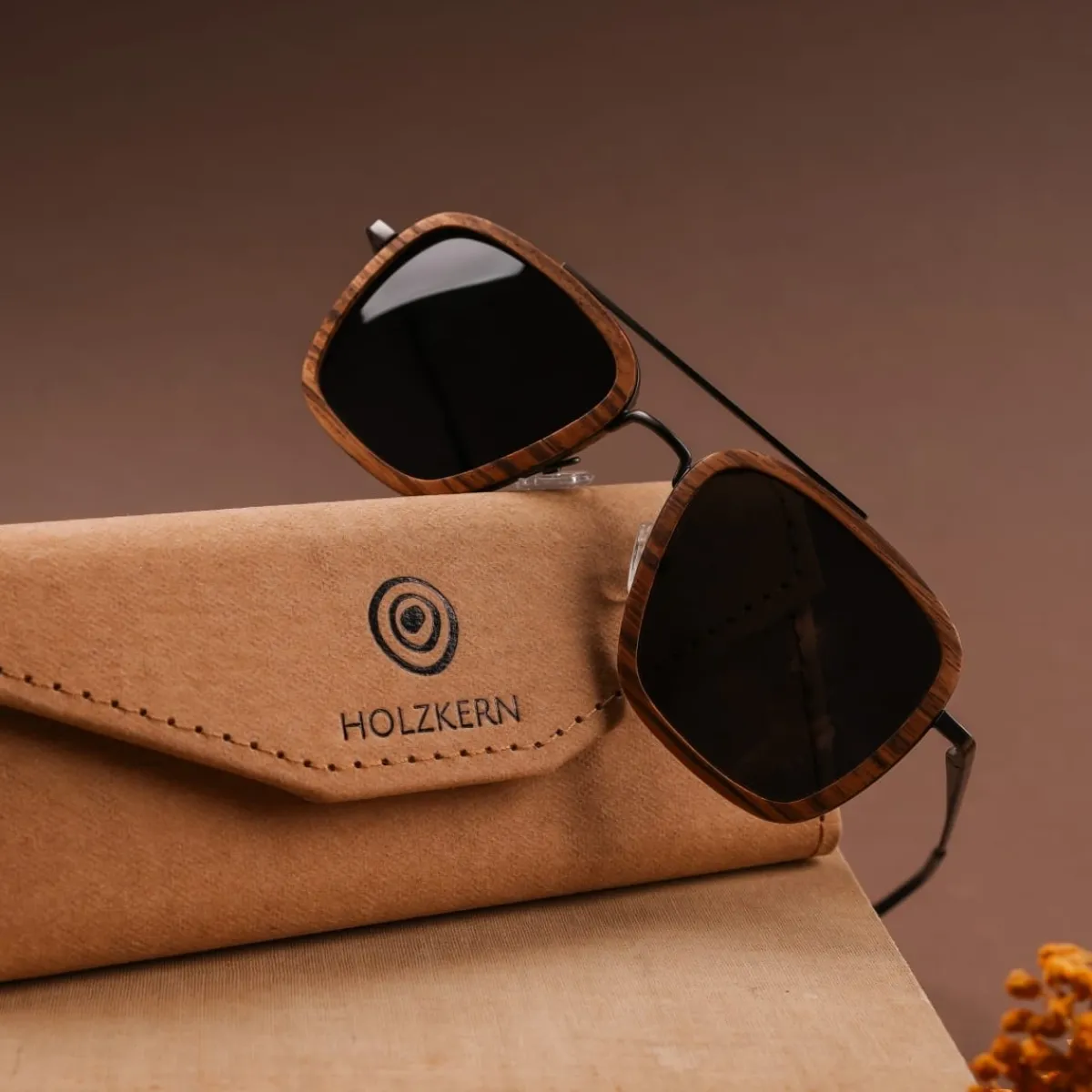 Holzkern Sonnenbrillen|Sonnenbrillen^The Logician