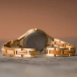 Holzkern Uhren^Tumi