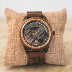 Holzkern Uhren^Vidar
