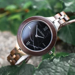 Holzkern Uhren^Vision