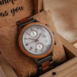 Holzkern Uhren^Waipio