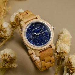 Holzkern Uhren^Wasser