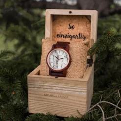 Holzkern Uhren|Uhren^Wintertag
