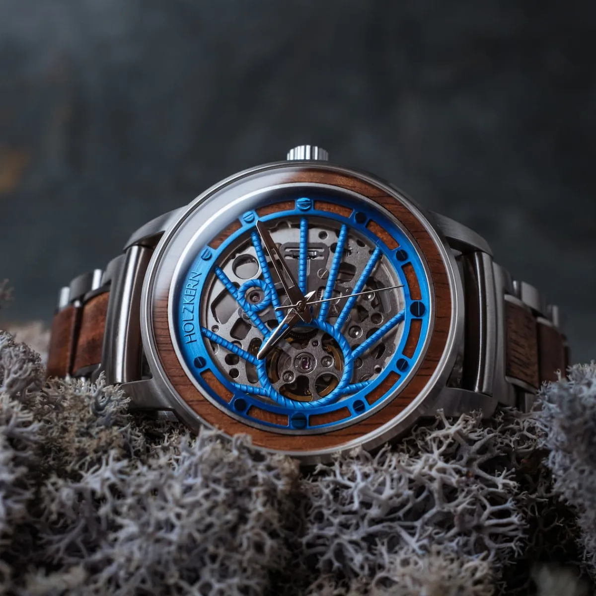 Holzkern Uhren^Xenon
